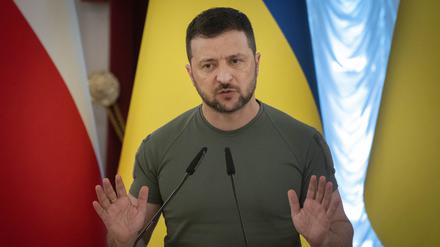 Wolodymyr Selenskyj auf einer gemeinsamen Pressekonferenz. 