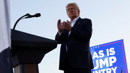 Donald Trump nimmt möglicherweise nicht an der ersten Vorwahldebatte teil. 