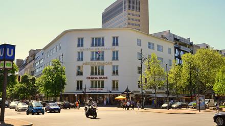 Nicht die Champs-Élysées, aber praktisch das Berliner Pendant des Prachtboulevards: Am Kurfürstendamm steht das Maison de France.