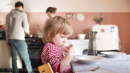Der ganze Stress noch mal von vorn? Viele Eltern fühlen sich den Herausforderungen einer weiteren Baby- und Kleinkindzeit nicht gewachsen.