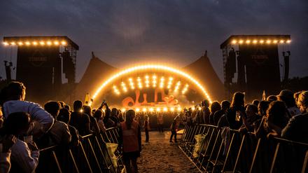 Dieses Jahr auf der Orange Stage: Unter anderem Lil Nas X und Lizzo.