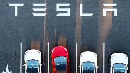 Tesla hat die Erwartungen der Analysten übertroffen. 