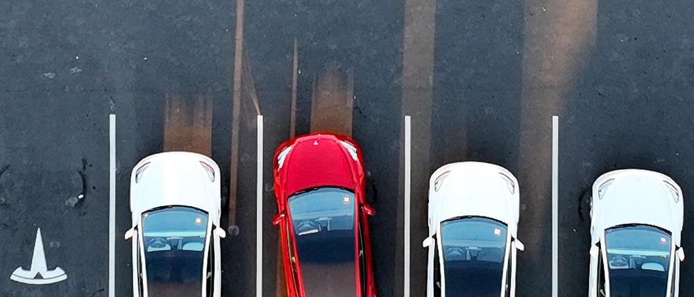 Tesla hat die Erwartungen der Analysten übertroffen. 