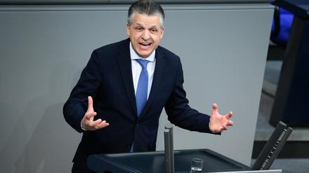 Thorsten Frei (CDU), Parlamentarischer Geschäftsführer der CDU/CSU-Bundestagsfraktion, spricht bei der Plenarsitzung im Deutschen Bundestag. 
