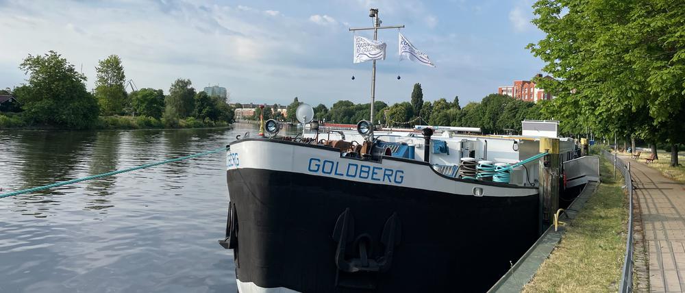 jüdisches Theaterschiff MS Goldberg in Berlin-Spandau - Foto: André Görke