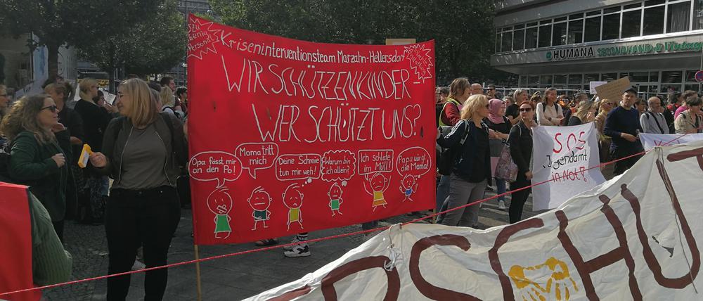 Sozialarbeitende fordern „Taten statt leere Worte“