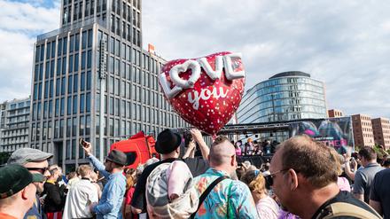 Die letztjährige „Rave the Planet“-Parade in Berlin, hier am Potsdamer Platz.
