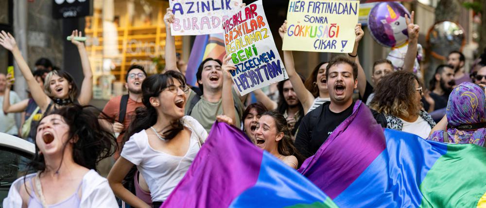 Die Pride-Parade in Istanbul in der Türkei. 