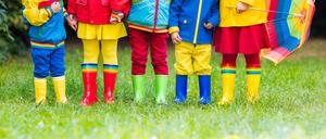 In den allermeisten Fällen korrigieren sich X- und O-Beine bei Kindern von selbst.