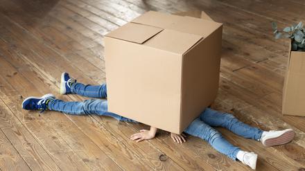 familie-zieht-in-ein-neues-zuhause.jpg