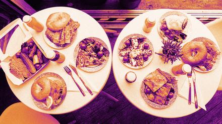 Mal eben frühstücken gehen? Pah, ab in die Warteschlange. Dafür gibt es jetzt teuren Brunch auf Fine Dining-Niveau – wenn man Glück hat.