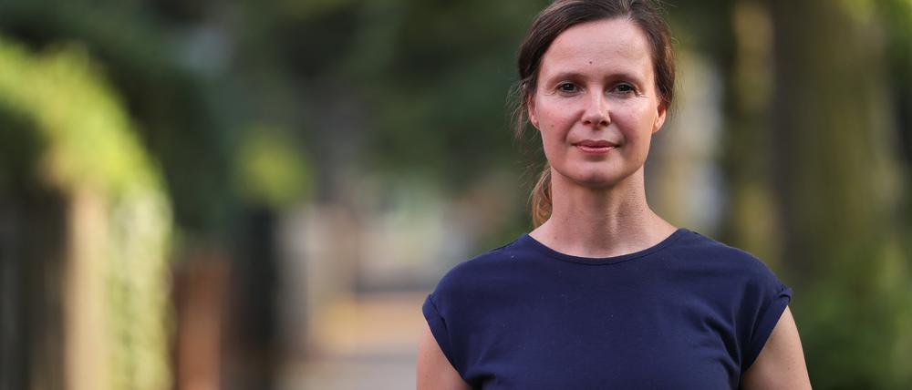 Potsdam, 20.06.2023 / Lokales /
Susann Stehfest,
Foto: Ottmar Winter PNN
ACHTUNG:
Foto ist ausschließlich für redaktionelle Berichterstattung der PNN und des TGSP! Eine kommerzielle Nutzung, z.B. Werbung, ist ausgeschlossen. Die Weitergabe an nicht autorisierte Dritte, insbesondere eine weitergehende Vermarktung über Bilddatenbanken, ist unzulässig.