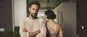 Jacks (Tom Mison) Ehe ist in Gefahr. 