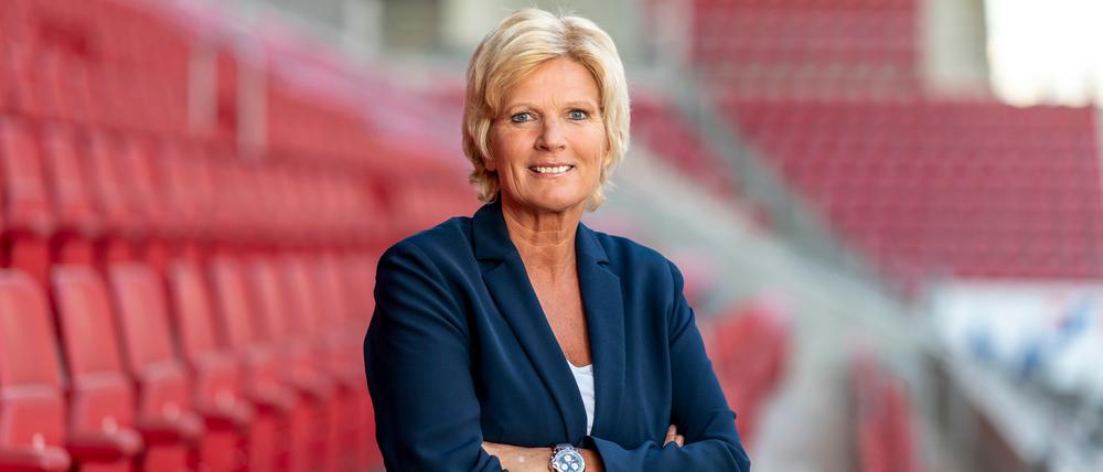Claudia Neumann kommentiert für das ZDF Spiele der Fußball-Weltmeisterschaft der Frauen aus „Down Under“.