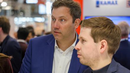Kevin Kühnert, Generalsekretär der SPD (rechts) und Lars Klingbeil, Bundesvorsitzender der SPD, warnen eindringlich vor der AfD.