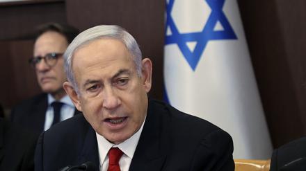 Benjamin Netanjahu, Ministerpräsident von Israel nimmt an der wöchentlichen Kabinettssitzung teil. 