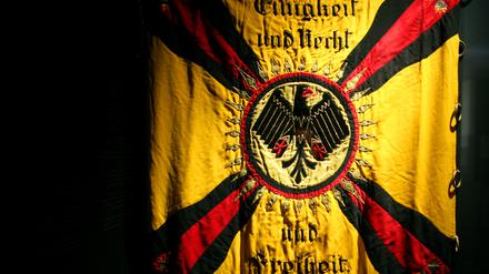 „Einigkeit und Recht und Freiheit“ schrieb sich das Reichsbanner auf die Fahnen.