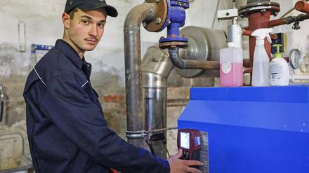 Azubi Paul R. lernt Schornsteinfeger.