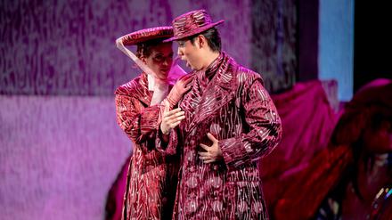 Camille Caradeuc und Dohoon Lee in „L’enfant et les sortilèges“ von Maurice Ravel.