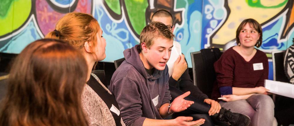 Der Landesjugendring organisiert und unterstützt Angebote wie Ferienfreizeiten, Seminarfahrten oder internationale Jugendbegegnungen.