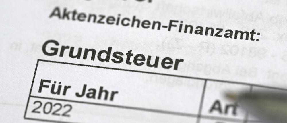 Viele Grundsteuererklärungen bleiben unbearbeitet liegen. Erinnerungsschreiben oder Mahnungen werden automatisch verschickt. (Archivbild)