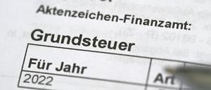 Viele Grundsteuererklärungen bleiben unbearbeitet liegen. Erinnerungsschreiben oder Mahnungen werden automatisch verschickt.