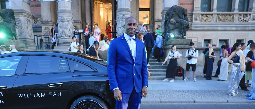 Joe Chialo bei der Berlin Fashion Week.