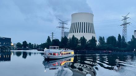 Damper vor dem Kraftwerk