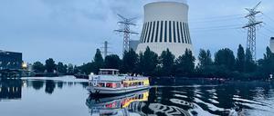 Damper vor dem Kraftwerk