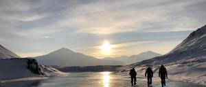 Wenn die Gletscher zu tauen beginnen, werden unterirdische Grundwasserquellen freigelegt, die auch das Treibhausgas Methan freisetzen können. 
