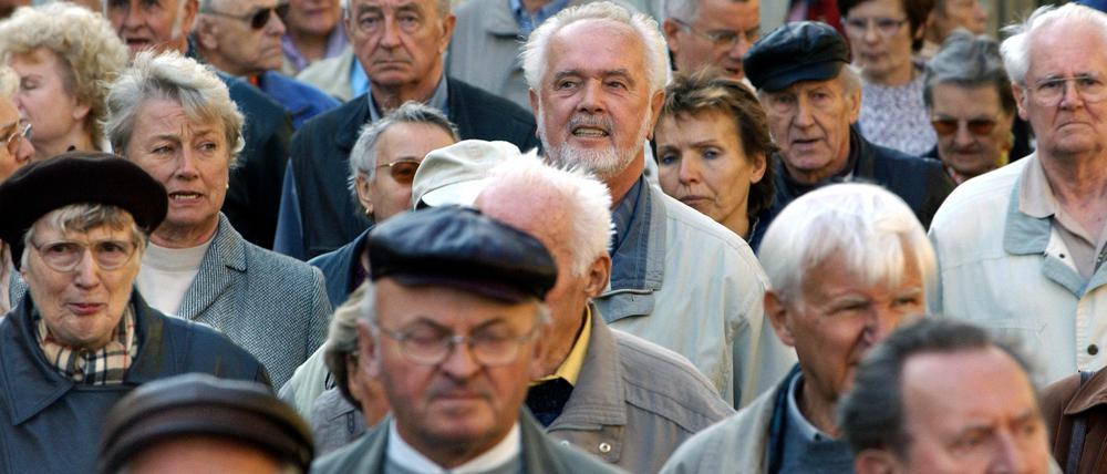 Rentnerdemo in Deutschland. Treten ältere Menschen vornehmlich für ihre eigenen Interessen ein?
