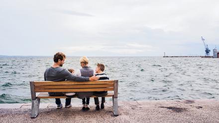 Mit Weitsicht planen: Vor allem jungen Familien wird geraten, das Todesfallrisiko abzusichern.