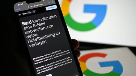 Jetzt auch auf Deutsch: Googles KI-Chatbot „Bard“.