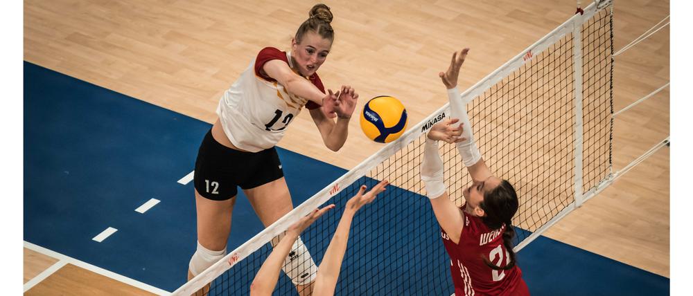Hart umkämpftes Duell gegen Polen.