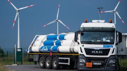 Bislang wird grüner Wasserstoff vor allem in Windparks produziert. 