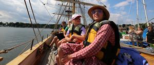 Die elfjährige Alisa aus Kiew ist zum ersten Mal auf dem Wannsee.