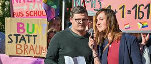 Der Lehrer Max Teske und seine Kollegin Laura Nickel. (Archivbild)