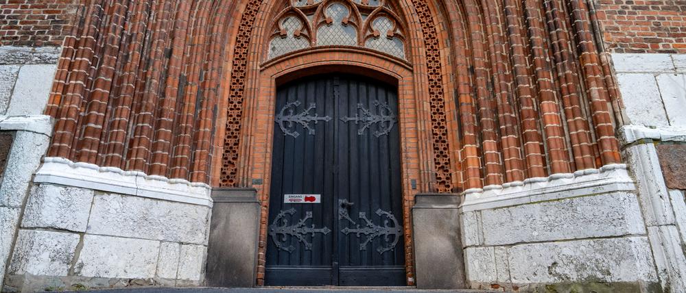 Bei Kirchenasyl dürfen Behörden eigentlich nicht eingreifen.