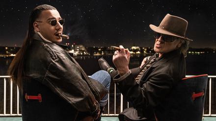 Apache 207 (l), Deutsch-Rapper, und Udo Lindenberg