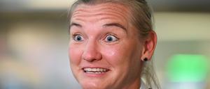 Kapitänin Alexandra Popp muss auch bei der Tierpflege vorangehen.