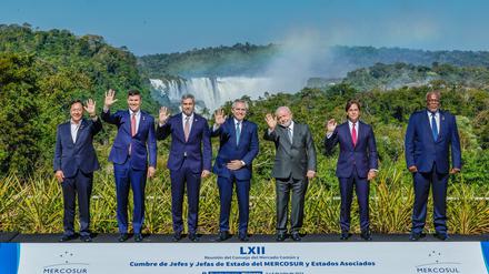 Anfang Juli trafen sich die Staats- und Regierungschefs von Lateinamerika in Argentinien. Nun geht es weiter nach Belgien für Gespräche mit der EU.  