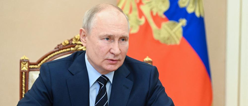 Wladimir Putin droht, Streumunition einzusetzen.