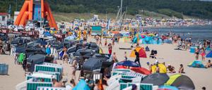 Die Ostsee ist ein beliebtes Reiseziel bei den Potsdamern. Gestiegene Preise machen sich bemerkbar. Abhalten lassen sich die meisten aber nicht. 
