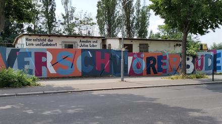 Ein Schriftzug weist schon auf die geplante Erinnerungsstätte hin.