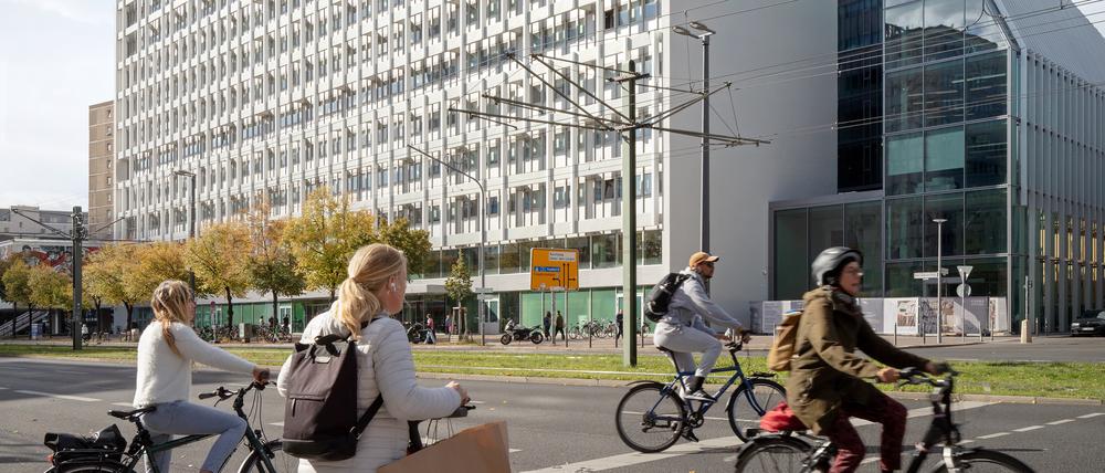 Das Pressehaus am Alexanderplatz erstrahlt in altem Glanz.