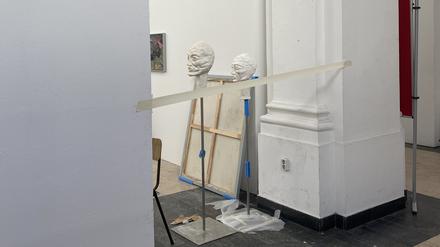 Im Vorfeld ist es Stress: Vorbereitungen auf den UdK-Rundgang 2023.