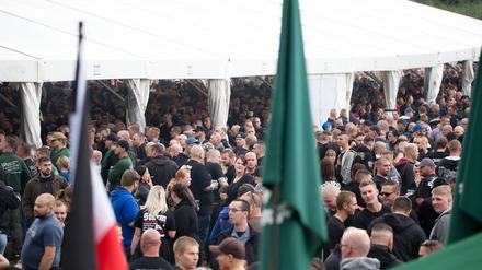 15.07.2017 - Rock gegen Überfremdung - Neonazis um Tommy Frenck veranstalten im thüringischen Themar ein Rechtsrockkonzert mit über 5000 Teilnehmerinnen und Teilnehmern. 