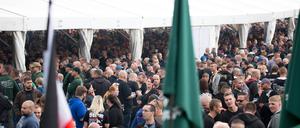 15.07.2017 - Rock gegen Überfremdung - Neonazis um Tommy Frenck veranstalten im thüringischen Themar ein Rechtsrockkonzert mit über 5000 Teilnehmerinnen und Teilnehmern. 