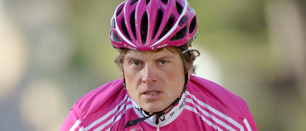 Dieses Bild von Jan Ullrich entstand 2006 beim Training auf Mallorca. Wenig später wurde er von seinem Team suspendiert, weil ihm Verbindungen zu einem spanischen Drogen-Arzt nachgesagt wurden.