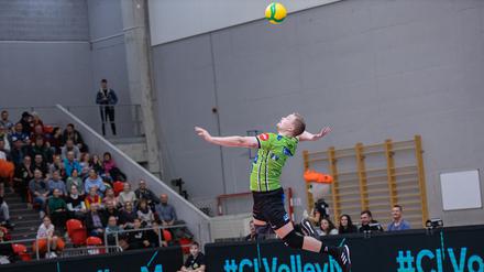 Jiri Hänninen wird die Volleys im Außenangriff verstärken.